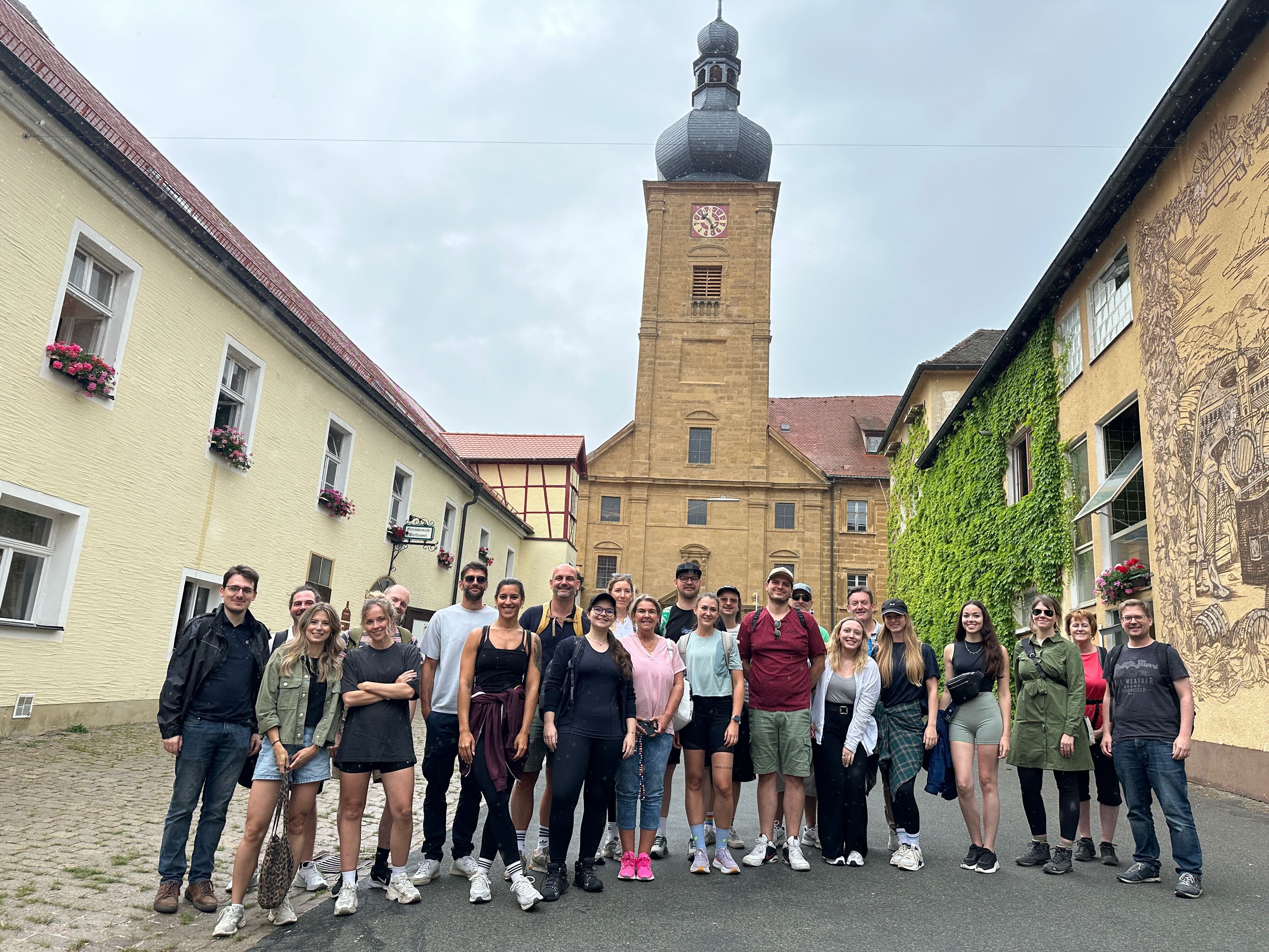 Facetune_29-06-2025-18-49-56 (1)
